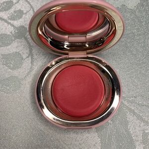 Rare beauty cream blush